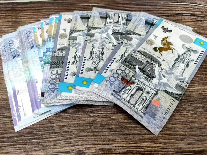 Восточно-Казахстанская область поддержала ветеранов войны, выплачивая более 5 млн тенге, что укрепляет социальную защиту и память о героях