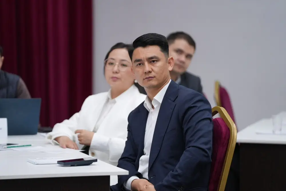 Обучение членов Президентского молодежного кадрового резерва: развитие навыков коммуникации и применение ИИ в государственной службе
