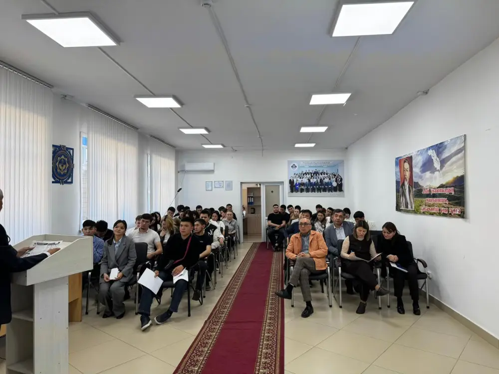 Профориентация для выпускников в Alikhan Bokeikhan University