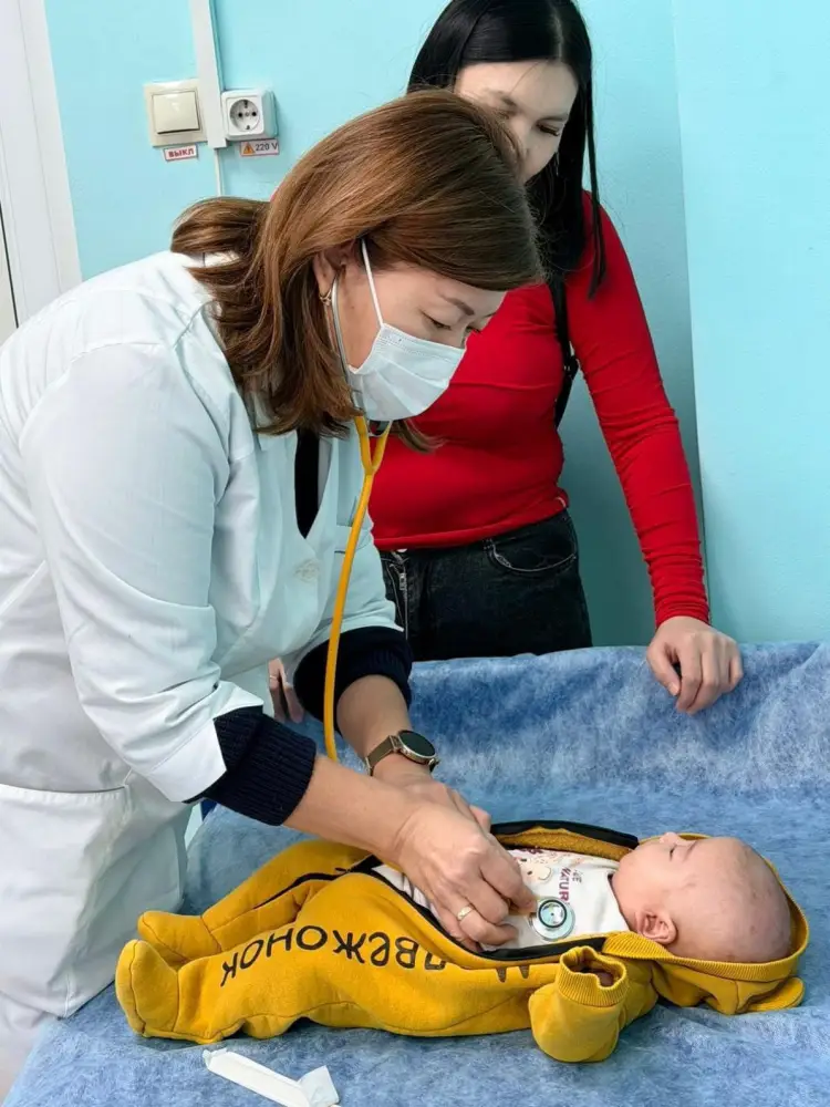В Алматы стартуют бесплатные медосмотры и консультации ко Дню защиты детей