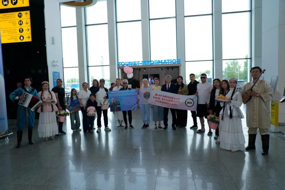 Золотой прыжок и серебряное приземление: спортсмены Астаны на пьедестале чемпионата Азии по батутной гимнастике
