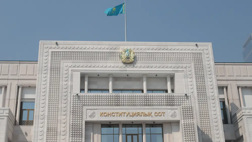 Конституционный Суд может изменить финансовую ответственность родителей при исполнении решений о порядке общения с ребенком