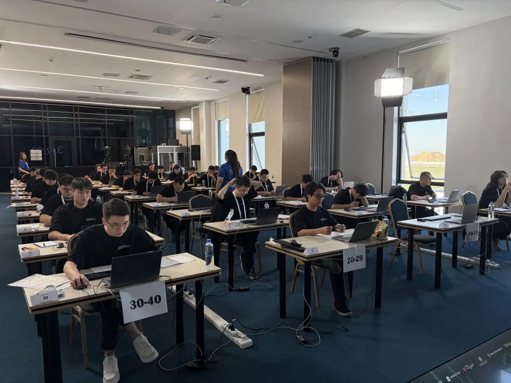 Звезды IT-мира Центральной Азии засияли на чемпионате в Шымкенте