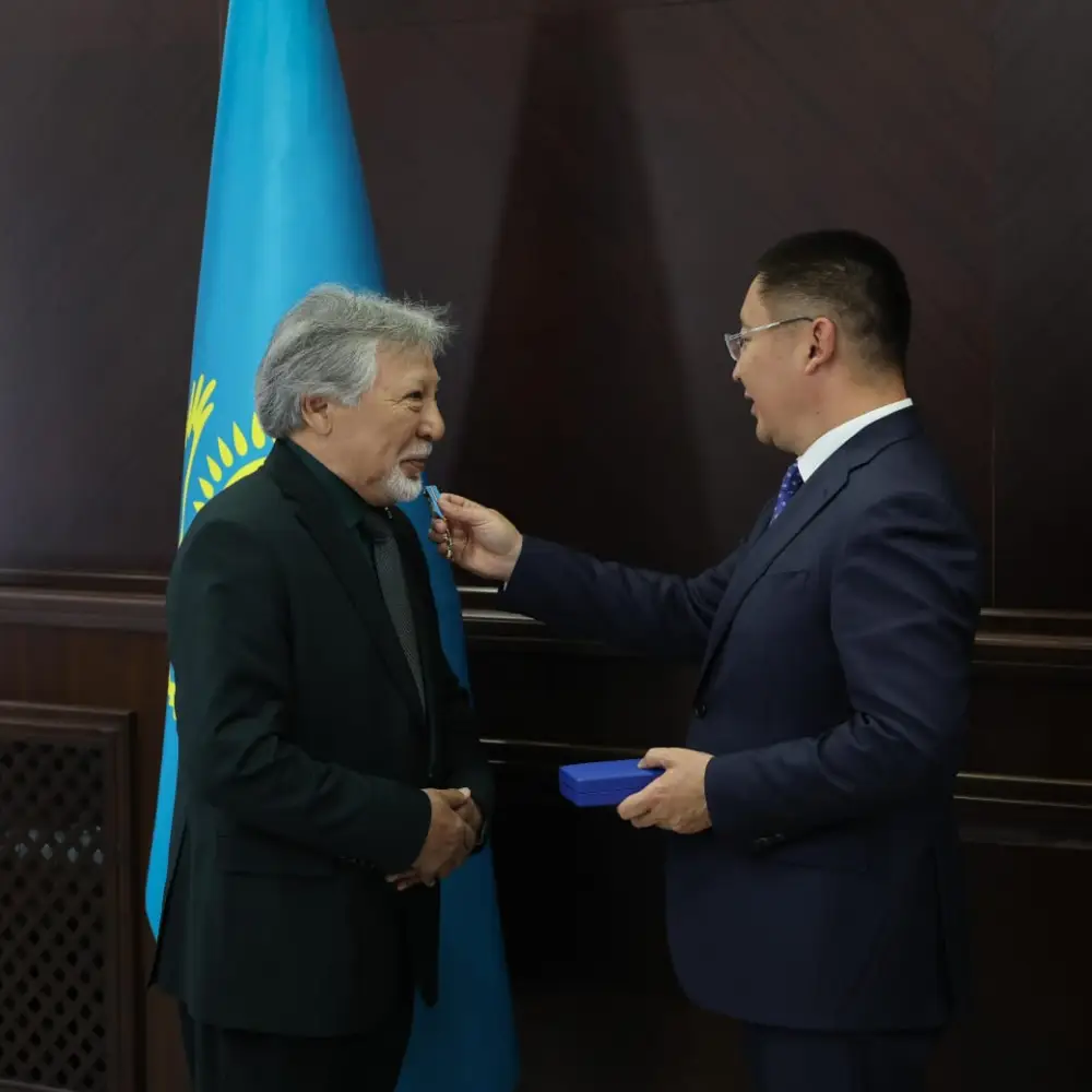 Награждение деятелей культуры и искусства в Павлодарской области