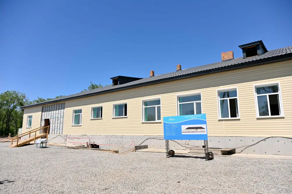 В Урджаре строится центр коронарных вмешательств для улучшения экстренной медицинской помощи