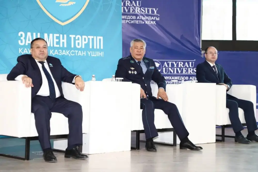 Симфония безопасности: молодежь и правоохранители в Атырау