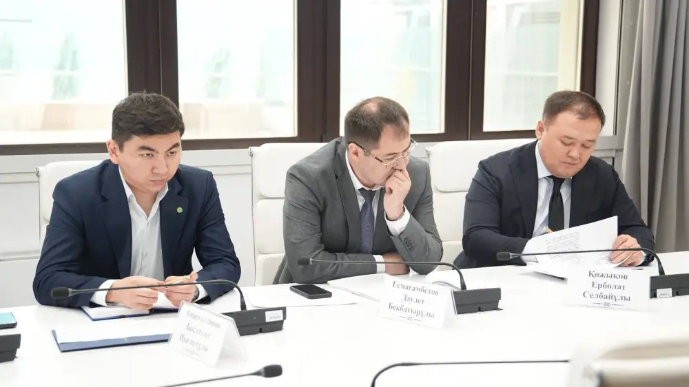 Вице-министр экологии провел прием граждан по вопросам экологии и добычи полезных ископаемых