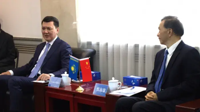 Ерлан Карин провел встречу с главой China Media Group в Пекине