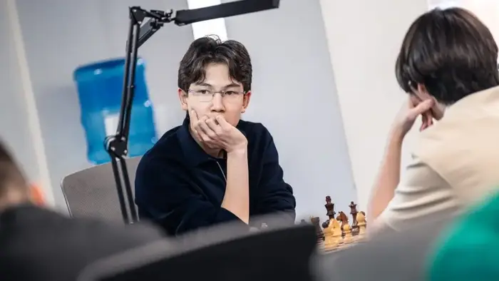 Сауат Нургалиев, 15-летний шахматист из Астаны, стал чемпионом Казахстана, набрав 9 очков