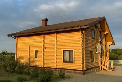 Усть-Каменогорский заключенный организовал аренду коттеджей в Павлодаре