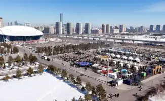 Беспилотный автомобиль на празднике Наурыз в Астане
