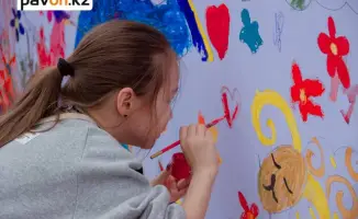 Фестиваль юных талантов на павлодарской набережной: международный взгляд