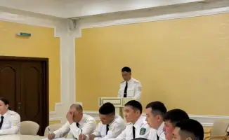 Обсуждение вопросов социальной правовой помощи на совещании в Доме дружбы