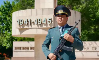 ТУРКЕСТАН: В КАЗЫГУРТЕ ПРОШЛО ТОРЖЕСТВЕННОЕ МЕРОПРИЯТИЕ В ЧЕСТЬ ДНЯ ЗАЩИТНИКА ОТЕЧЕСТВА И 81-Й ГОДОВЩИНЫ ВЕЛИКОЙ ПОБЕДЫ