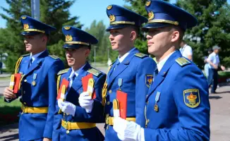 Новый порядок званий для выпускников в Казахстане