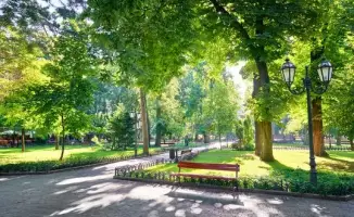 Актобе: обновление 26 общественных пространств начато, работы ведутся у гуманитарного колледжа