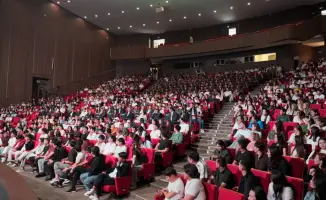 Итоги 1/4 финала Национальной лиги «Жайдарман»: новые таланты и перспективы для юмористической сцены Туркестана