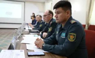 Эксперты обсуждают безопасность воинской службы и имидж армии на круглом столе в Астане