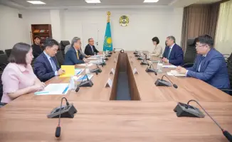 Обсуждение реформ в высшем образовании и научном сотрудничестве между Казахстаном и KAIST