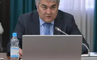Встреча Асаина Байханова с Акмарал Альназаровой обсуждение здравоохранения региона