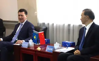 Ерлан Карин провел встречу с главой China Media Group в Пекине