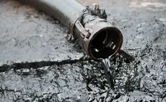Депутат Куспан: Нефтяники избегают штрафов из-за пробелов в законе