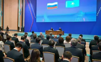 Токаев и Путин обсудили социальные инициативы на брифинге в Астане