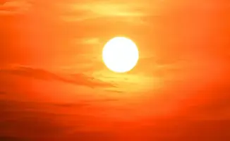 Штормовое предупреждение: жара до 41°C, пыльные бури и град в Казахстане