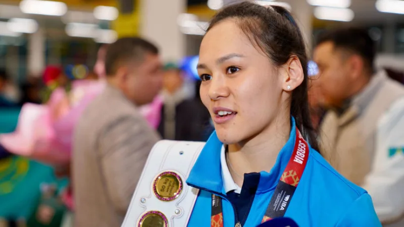 Казахстанская чемпионка Балкибекова нокаутирует соперниц на Кубке мира