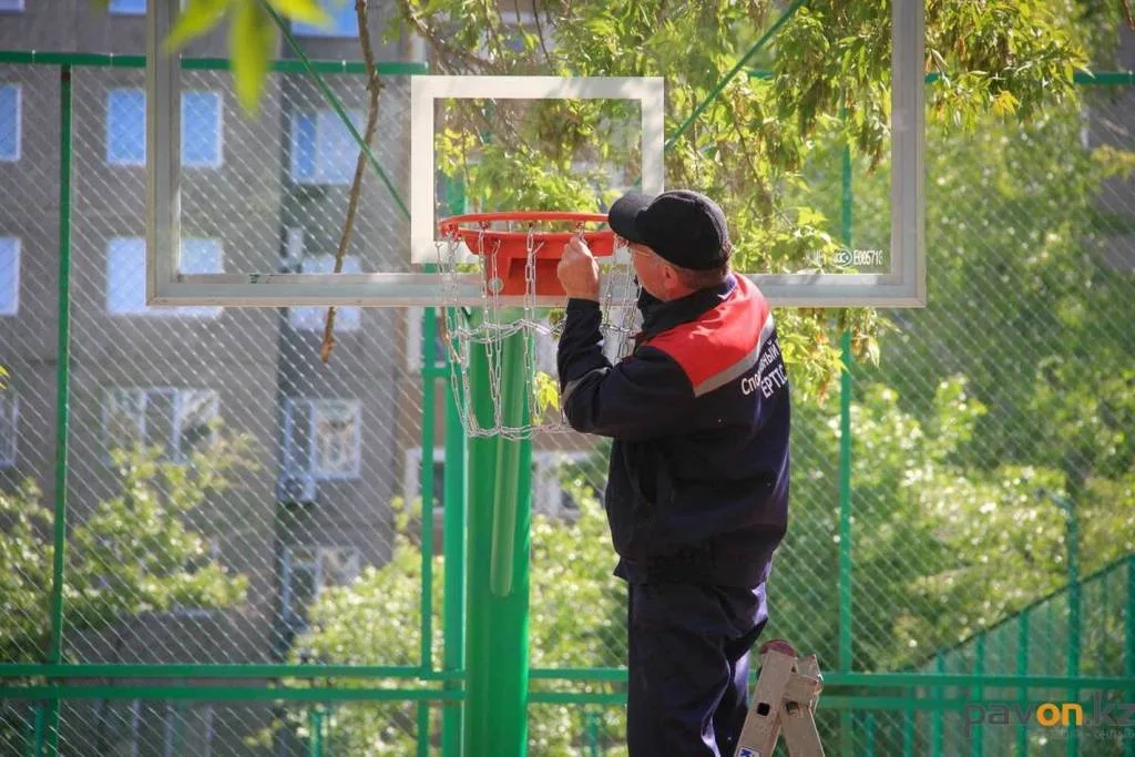 Павлодар: 20 новых стритбольных площадок для активной молодежи