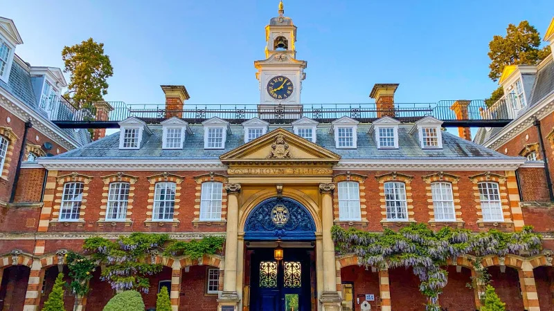 Новые горизонты образования: Wellington и Haileybury объединяют силы в Казахстане