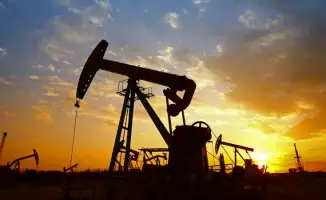 Нацбанк Казахстана повысил прогноз цен на нефть марки Brent