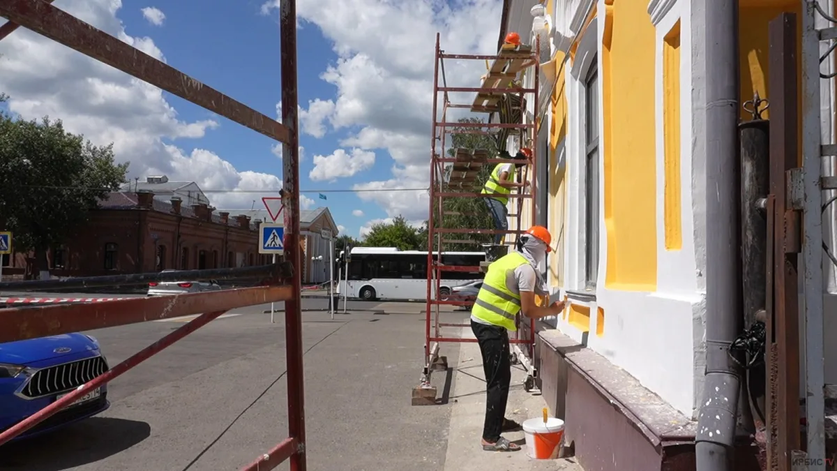 Реставрация фасада торгового дома купца Дерова в Павлодаре