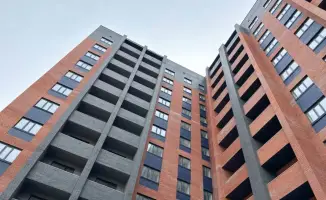 193 семьи получили ключи от квартир в новом доме Павлодара