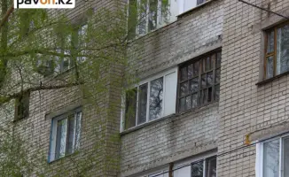 Затопленный подвал и отсутствие площадки: павлодарцы требуют решения проблем